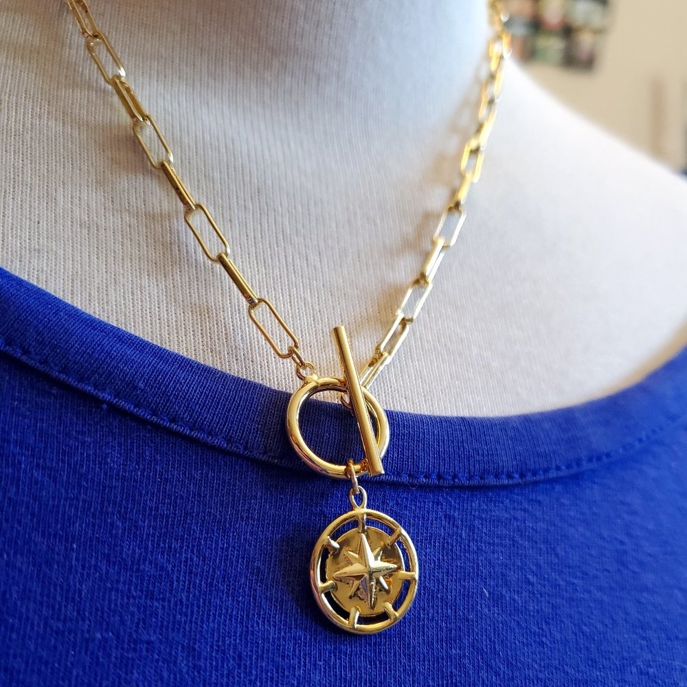 16" Gold Tone North Star Pendant Necklace Casual Space Theme Fashion Design